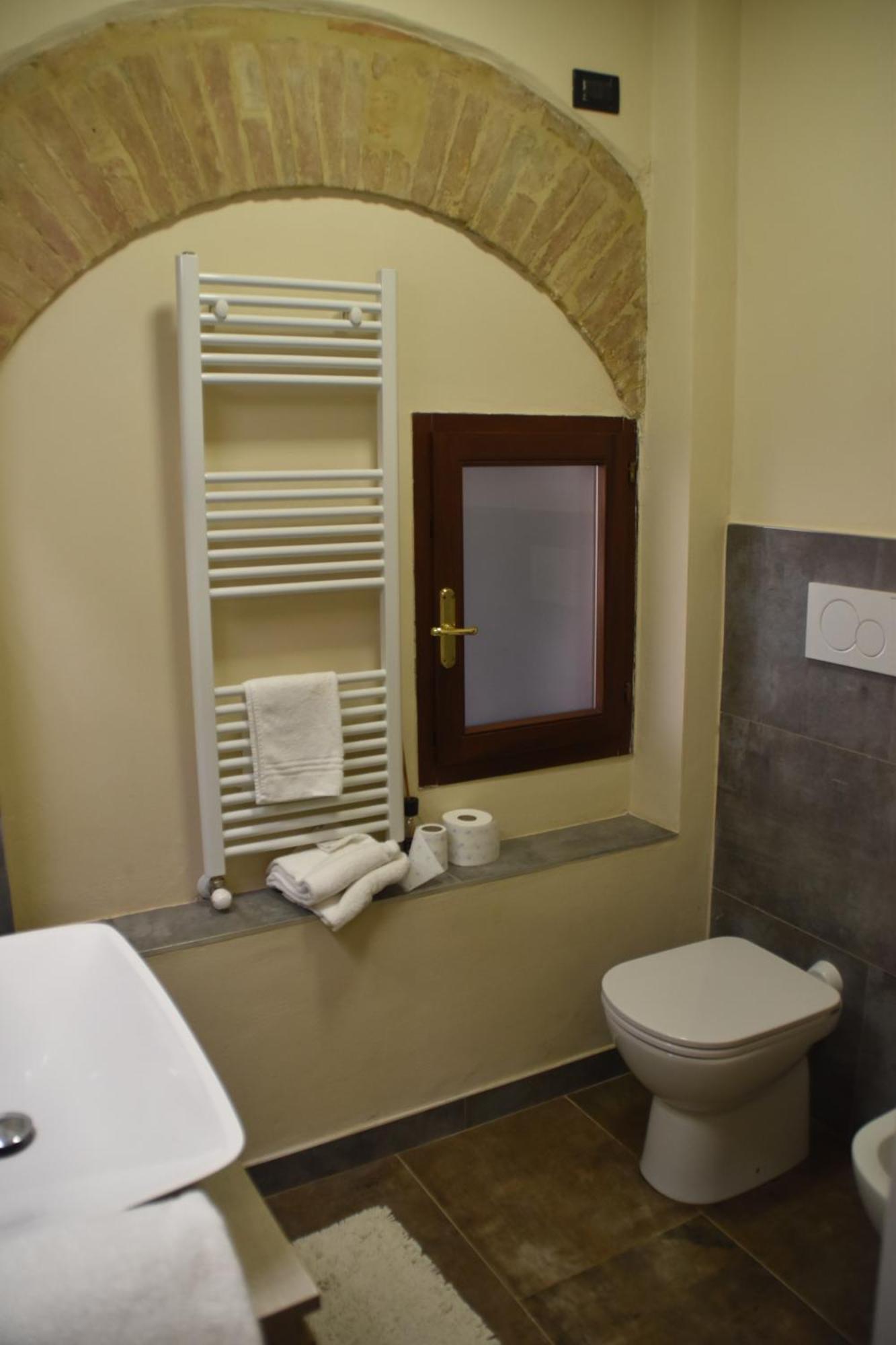 A Casa Di Giulia Apartment Сиена Екстериор снимка